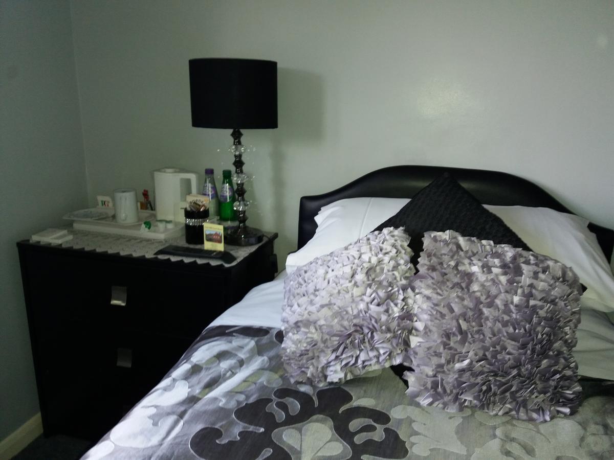 Lynn Hill Guest House 东德勒翰 外观 照片